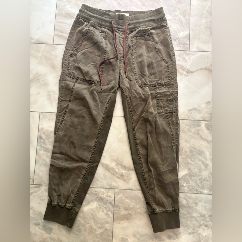 Anthropologie green olive Khaki Cargo Joggers size S